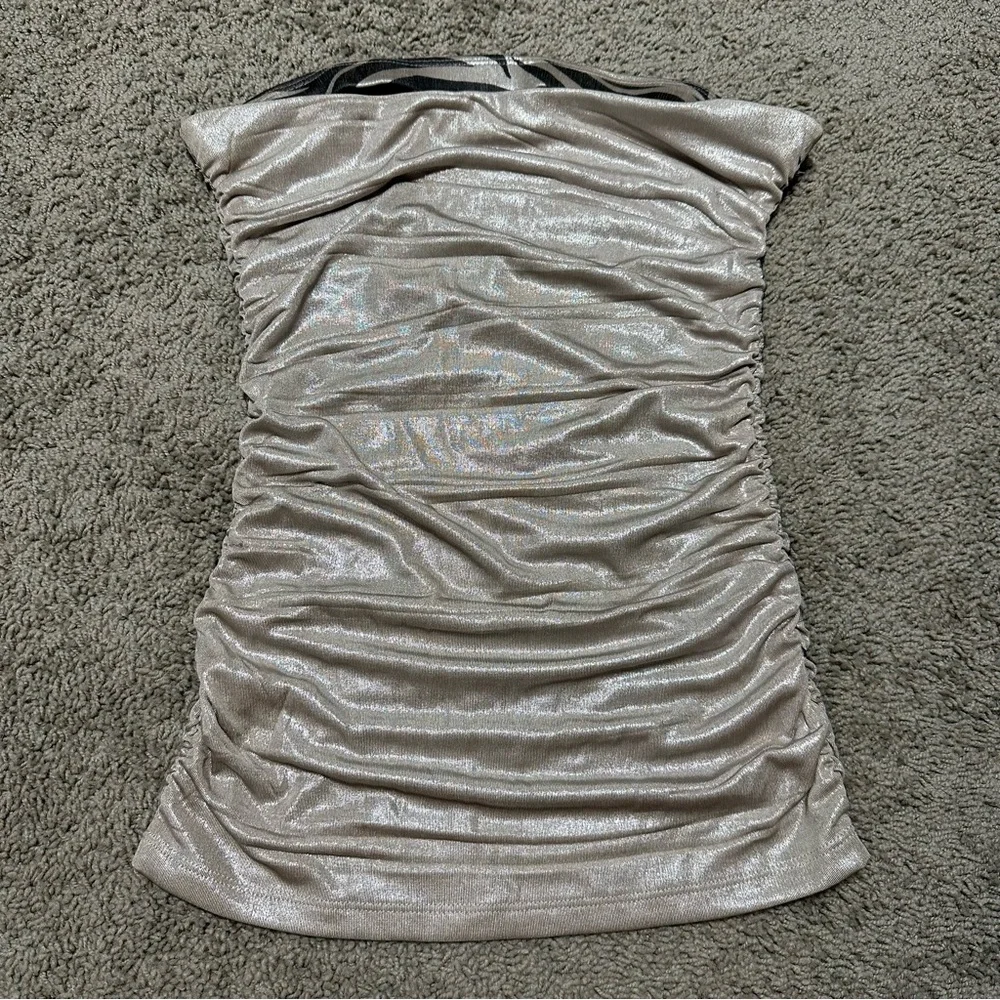 Vintage Forever 21 Metallic Y2K Zebra Stripes Strapless Ruched Tube Top, Medium - Picture 9 of 10